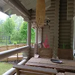 Appartamento Kolilla Oy, Purnutar A Kolinkylä